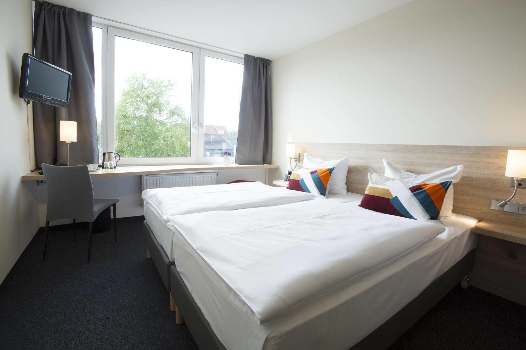 Atlantic Hotel Am Floetenkiel Bremerhaven Exterior photo